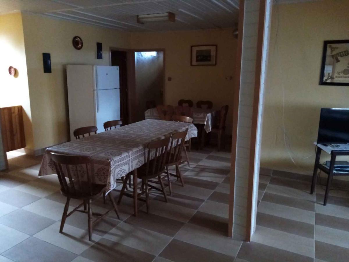 Apartment In Balatonmariafuerdo 19249 บาลาตอนเคเรสตูร์ ภายนอก รูปภาพ